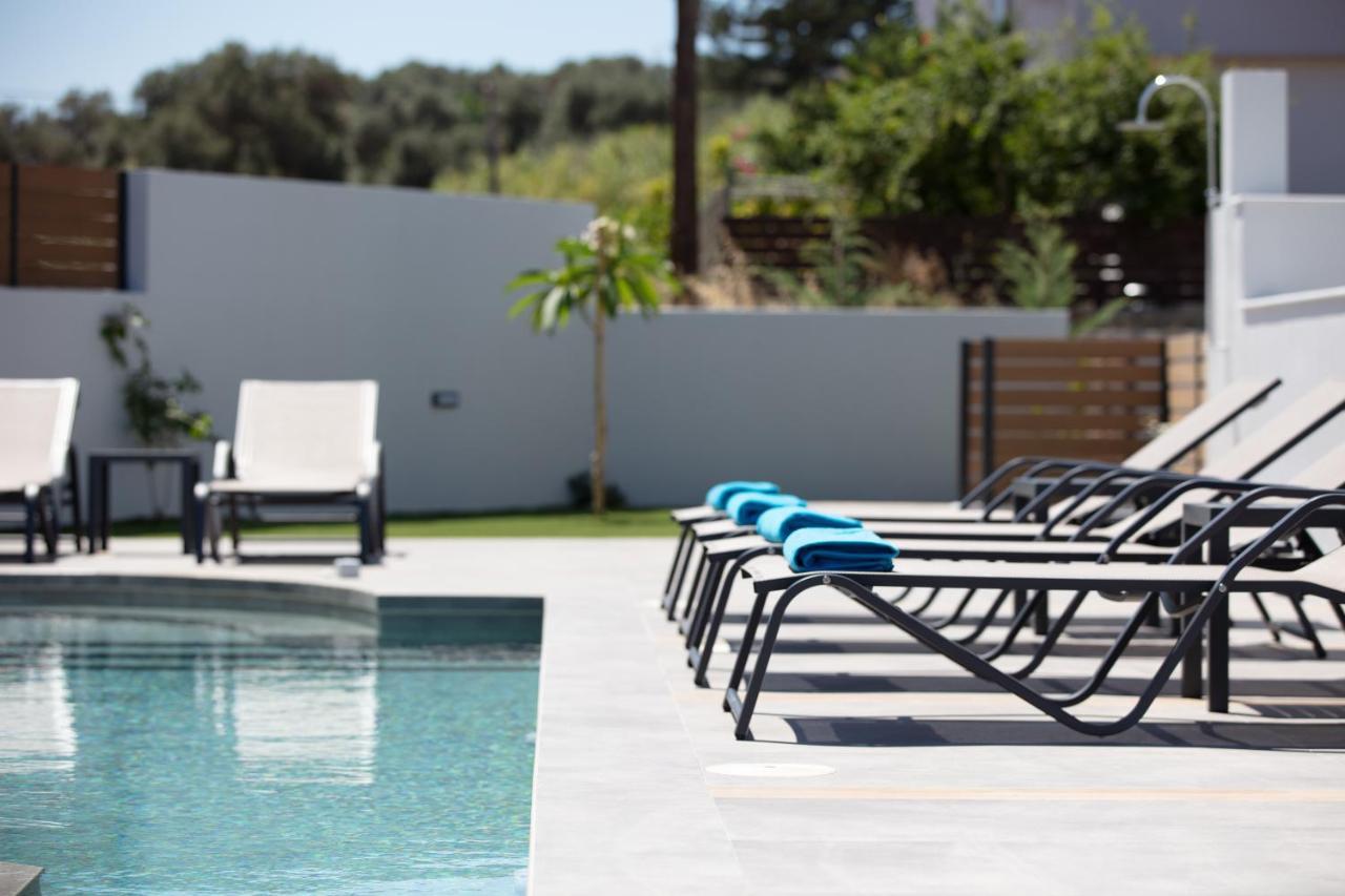 Sunnyside Villas, Ideal For Vibrant Stays,By Thinkvilla Pigianos Kampos  Exteriör bild