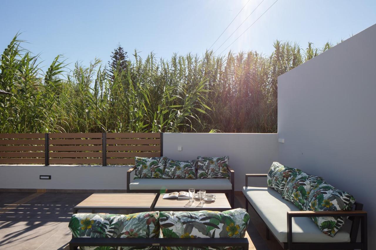 Sunnyside Villas, Ideal For Vibrant Stays,By Thinkvilla Pigianos Kampos  Exteriör bild