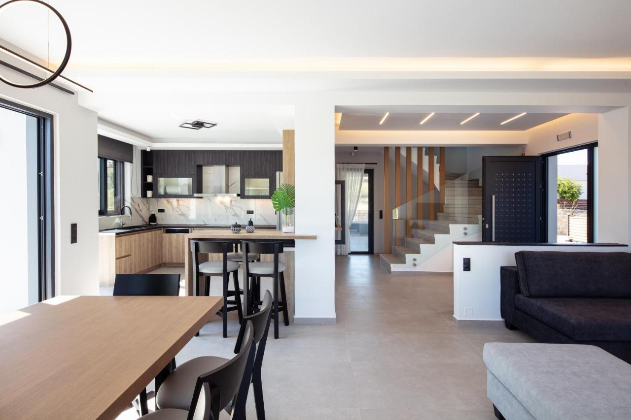 Sunnyside Villas, Ideal For Vibrant Stays,By Thinkvilla Pigianos Kampos  Exteriör bild