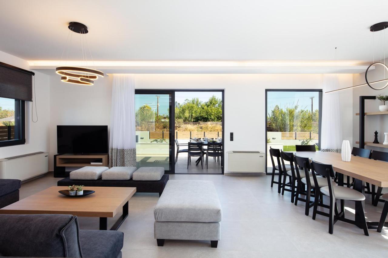 Sunnyside Villas, Ideal For Vibrant Stays,By Thinkvilla Pigianos Kampos  Exteriör bild