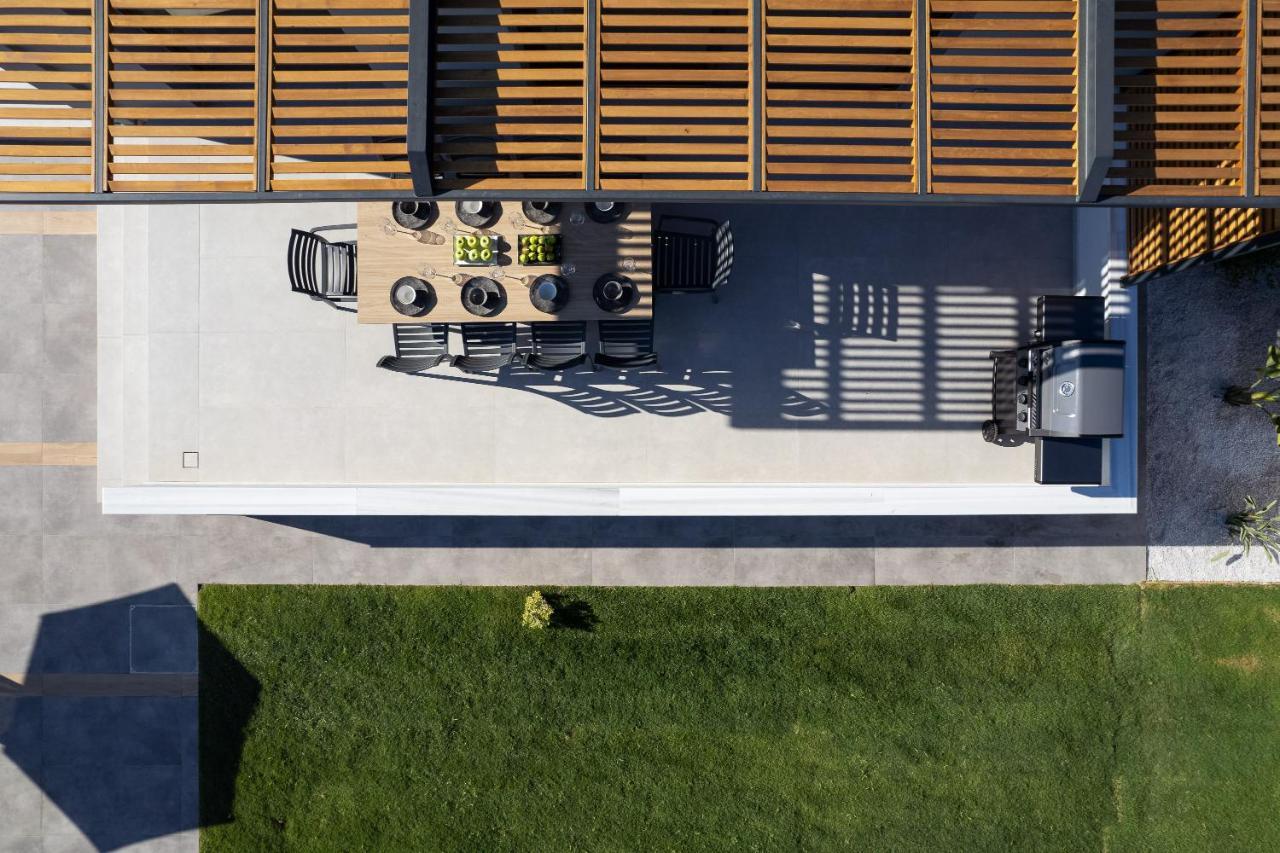 Sunnyside Villas, Ideal For Vibrant Stays,By Thinkvilla Pigianos Kampos  Exteriör bild